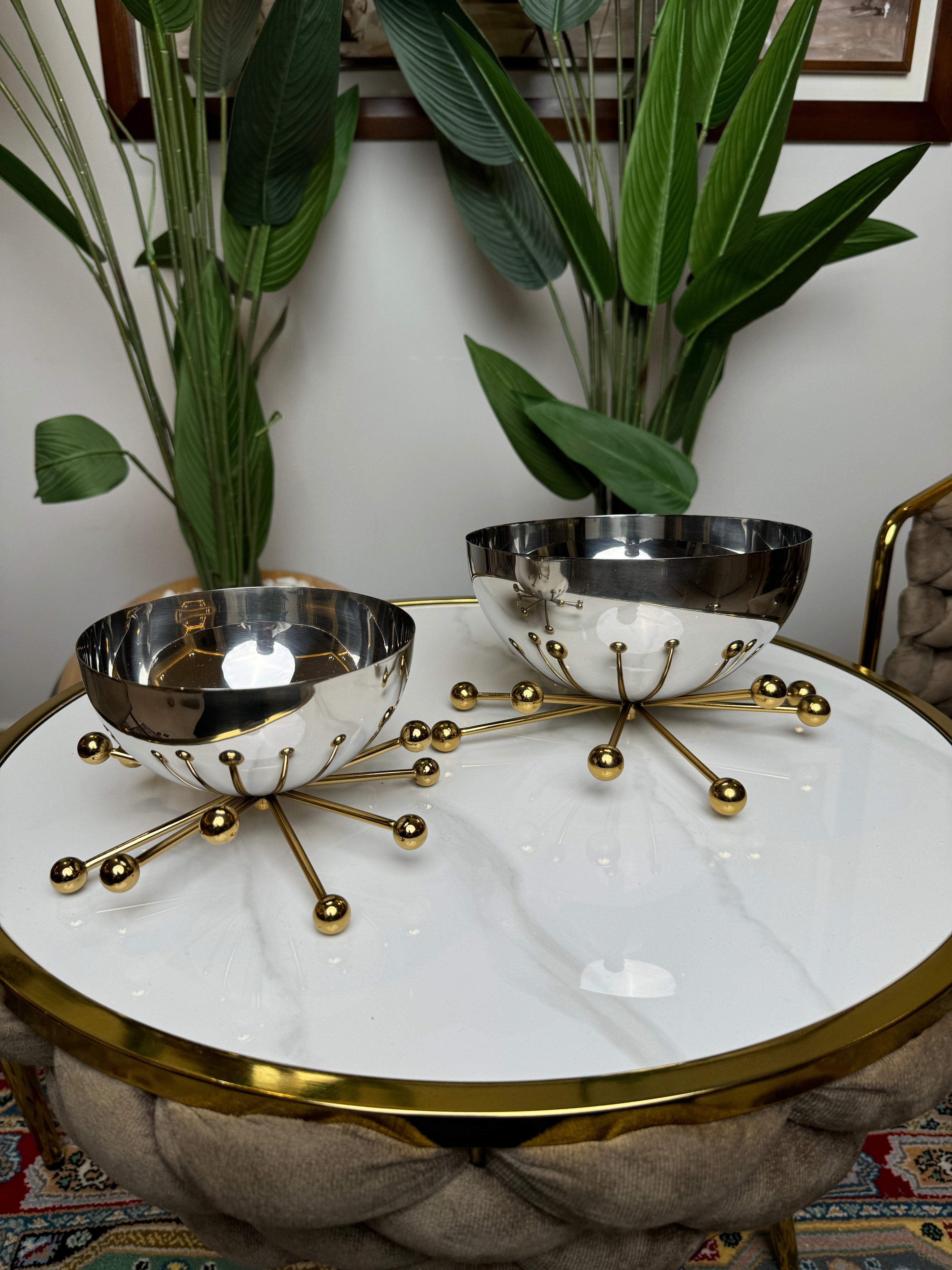 Bol argenté, base dorée