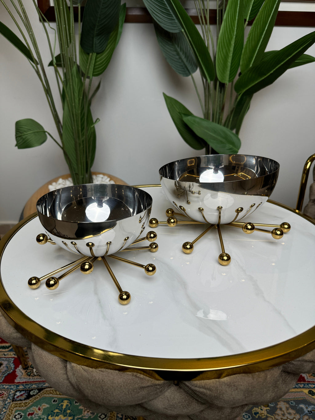 Bol argenté, base dorée